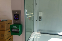 no-touch-F007-man-trap